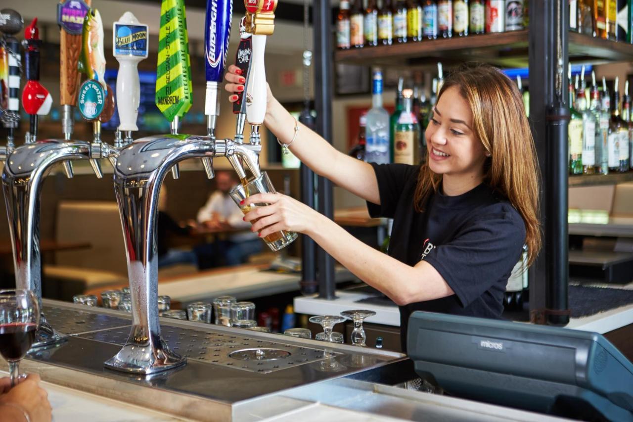 Holiday Inn Lubbock South By Ihg Ngoại thất bức ảnh