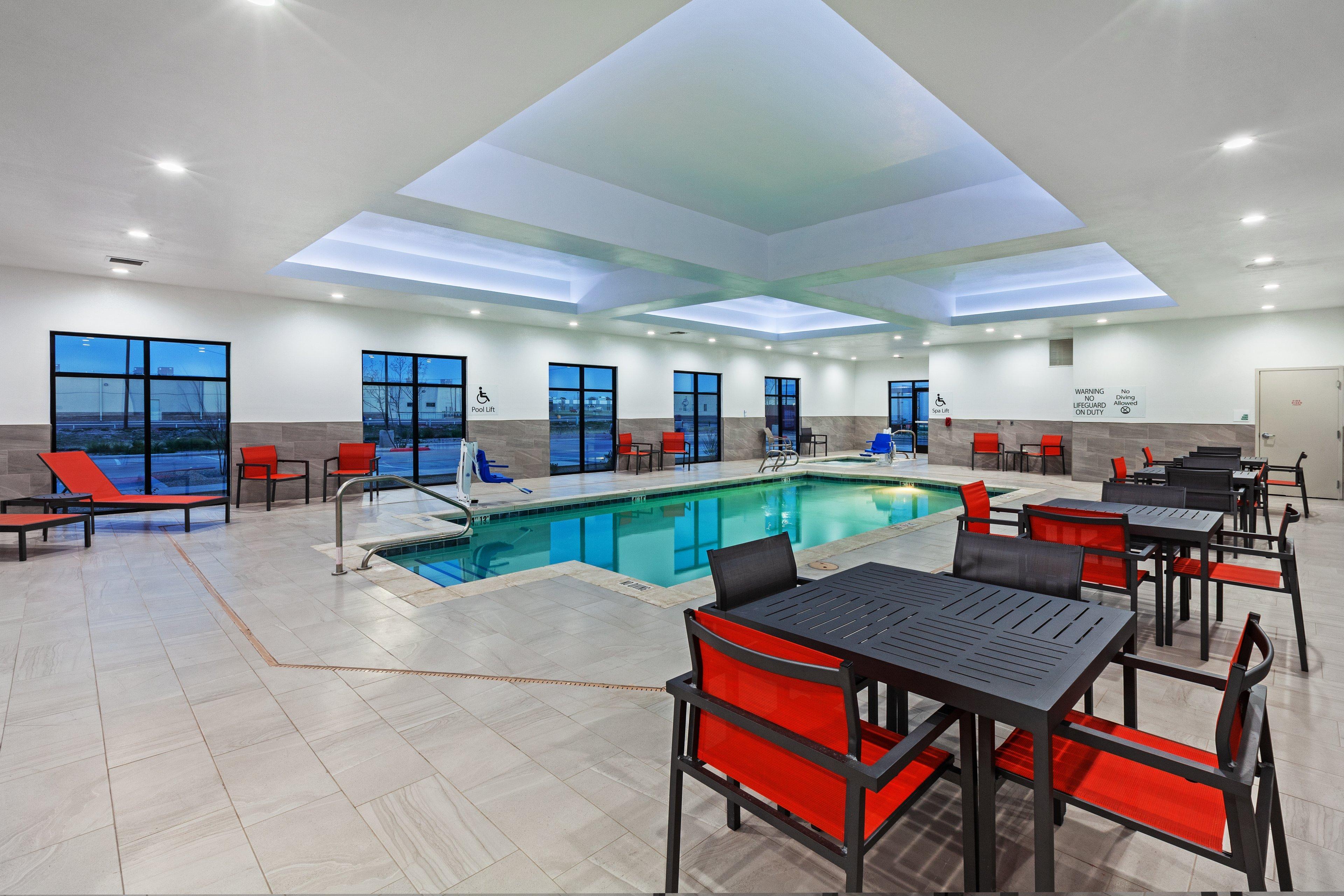 Holiday Inn Lubbock South By Ihg Ngoại thất bức ảnh